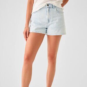 Faherty Topsail Blue and White Washed Denim Short Size 27 NWOT